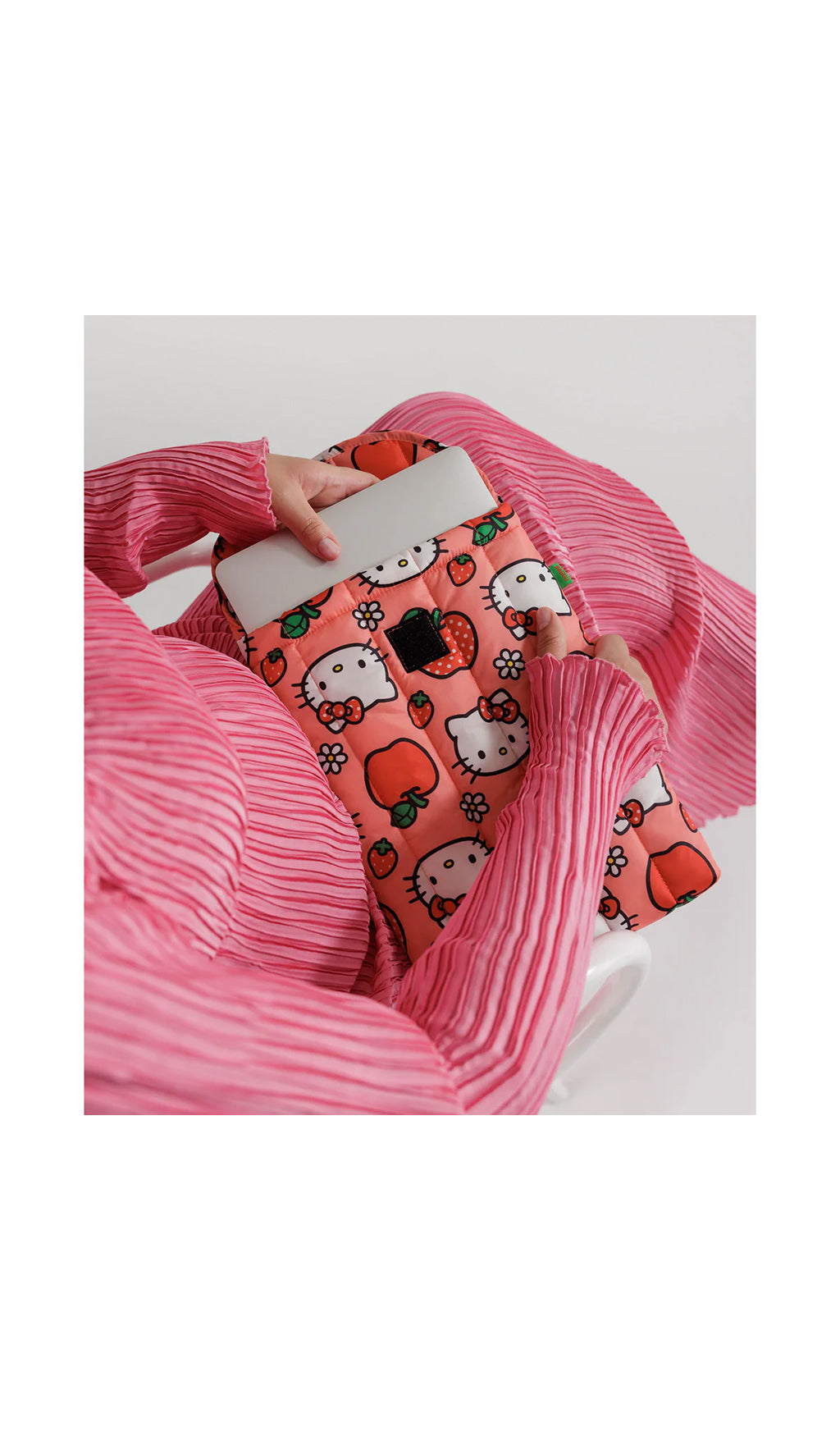 Baggu x Hello Kitty Puffy 16" Laptop Sleeve