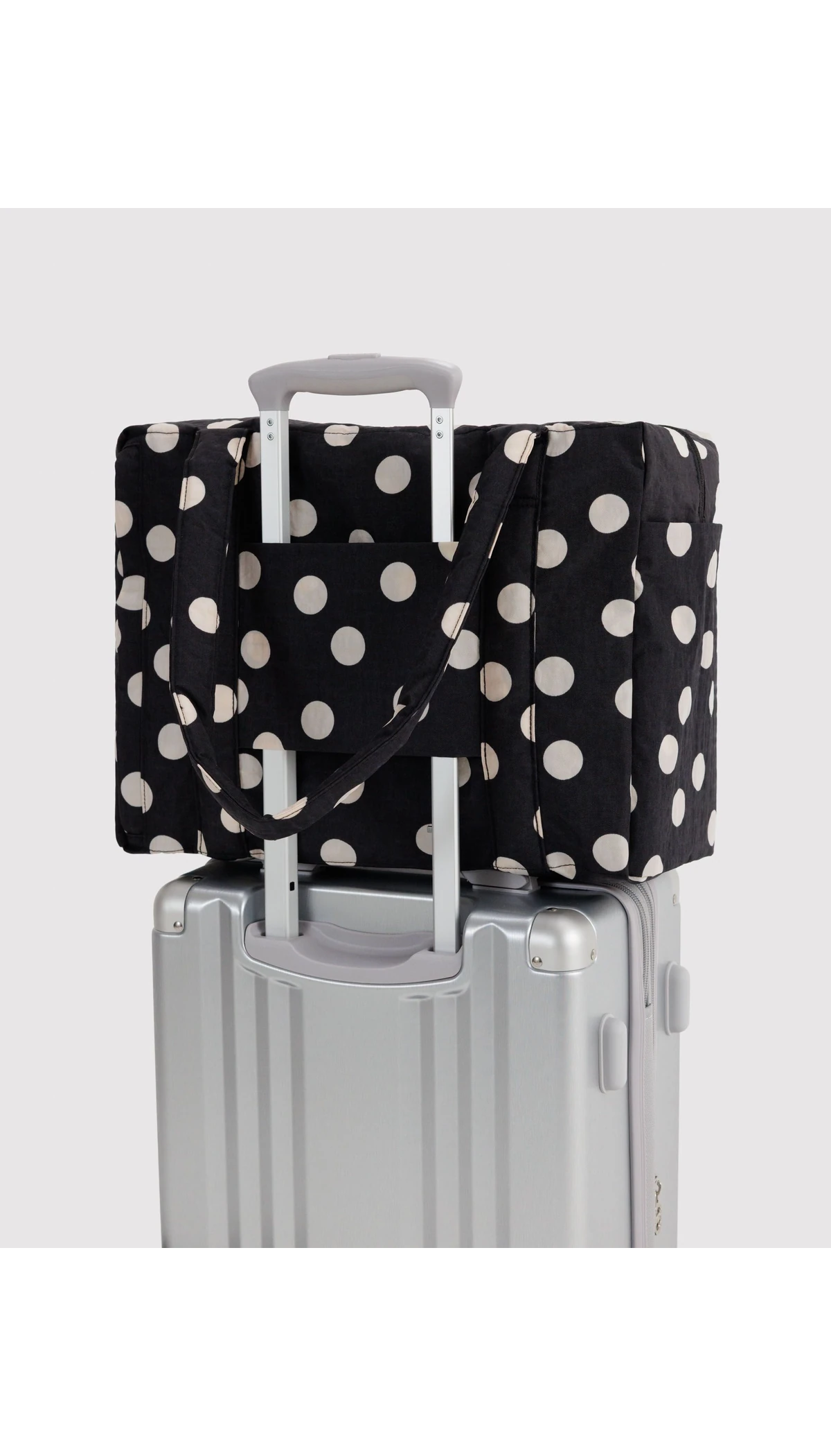 Small Cloud Carry-On
