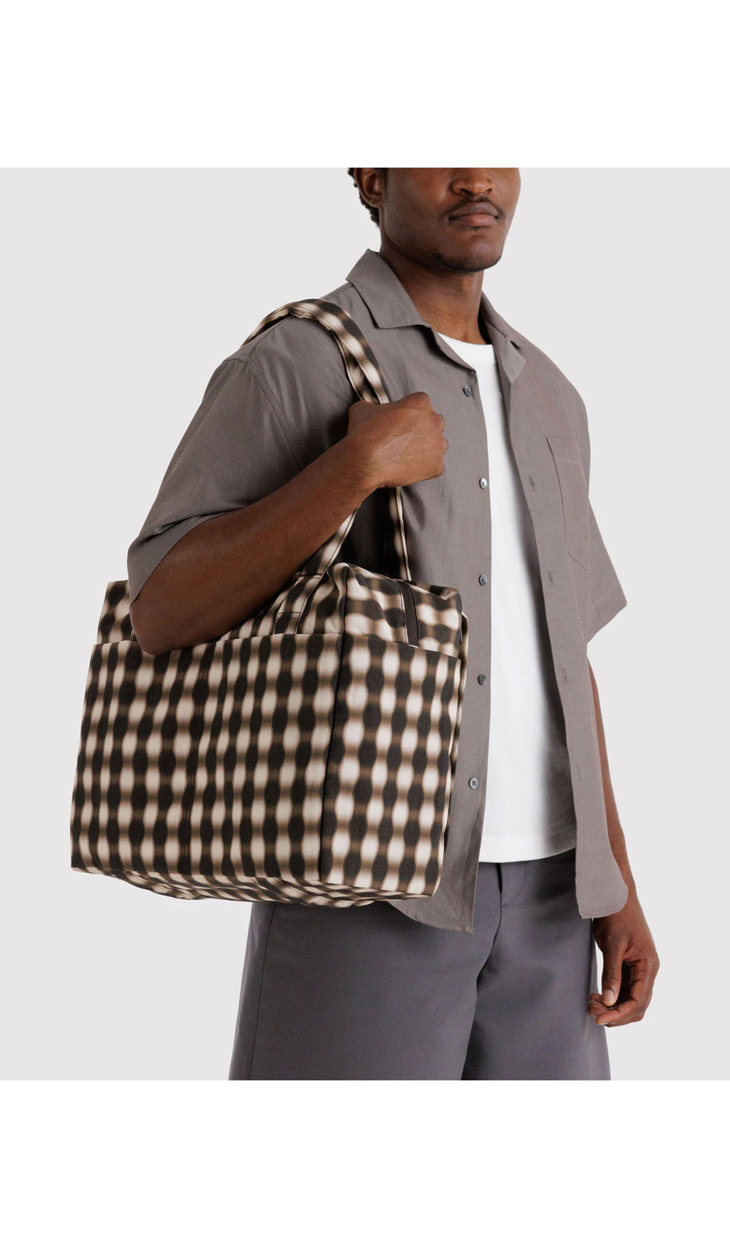 Small Cloud Carry-On